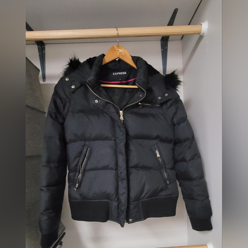 Cropped Puffer Jacket